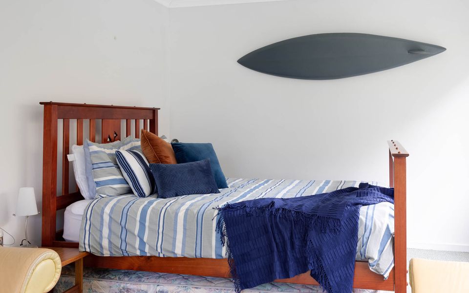 Dolphin Dreaming – 16 Dolphin Avenue