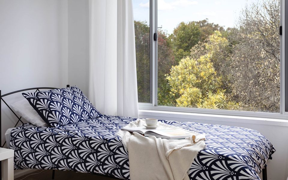 Dolphin Dreaming – 16 Dolphin Avenue