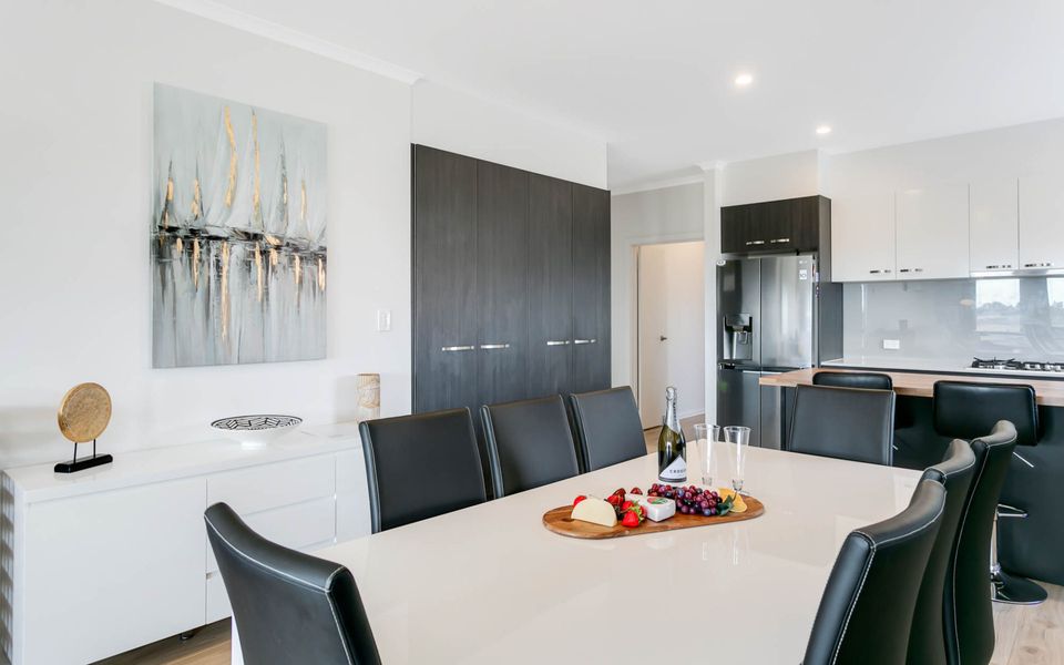 Fairway 1 – 9/19 Troon Drive