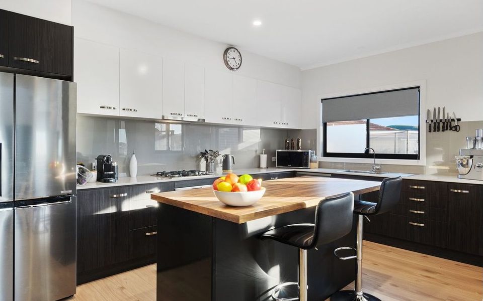 Fairway 1 – 9/19 Troon Drive