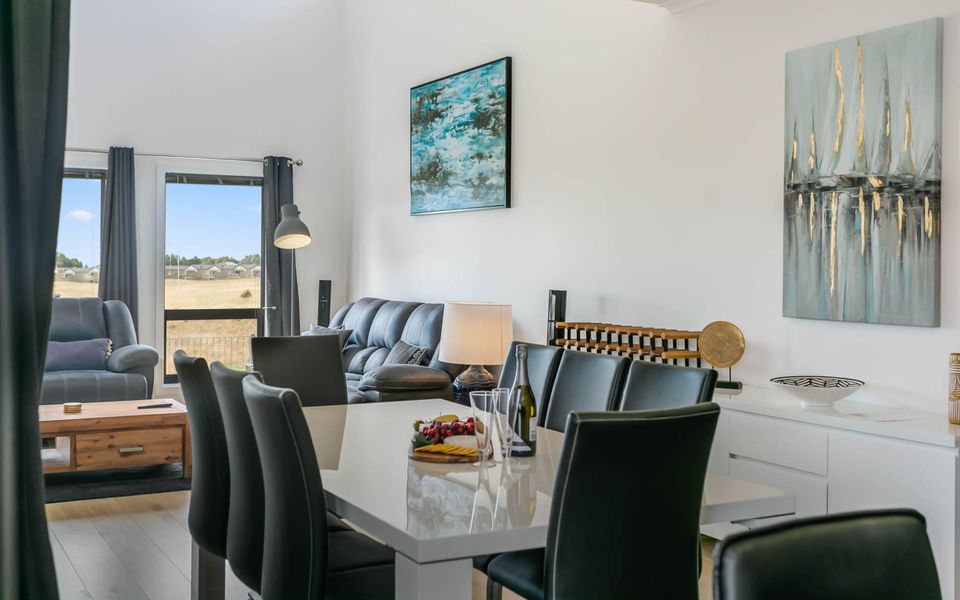 Fairway 1 – 9/19 Troon Drive