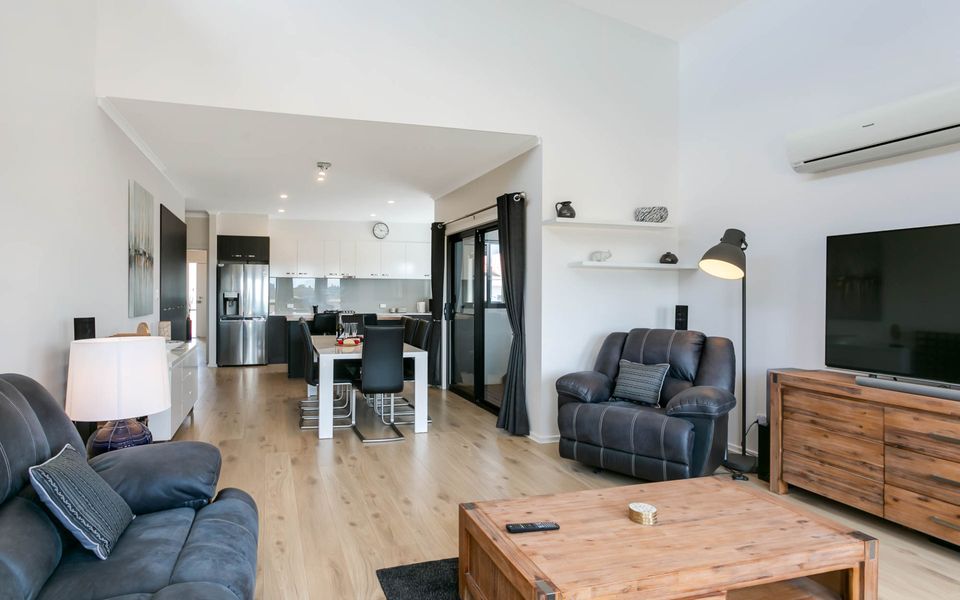 Fairway 1 – 9/19 Troon Drive