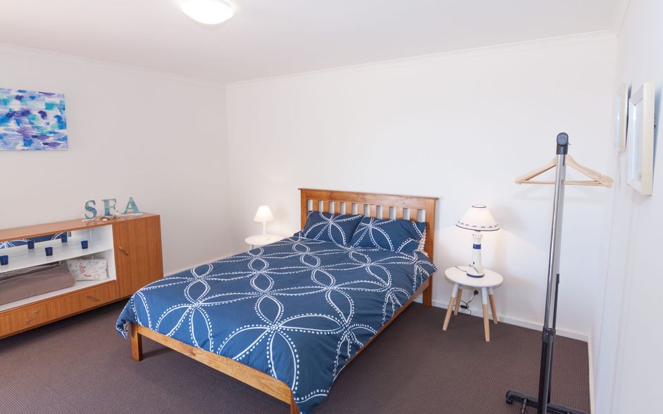 Lady Bay Getaway – 12 Lady Bay