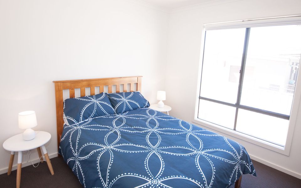 Lady Bay Getaway – 12 Lady Bay