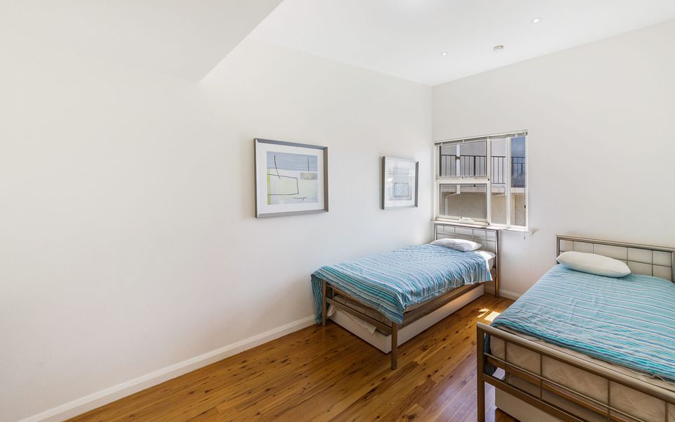 Lewis Retreat – 40 Lewis Road