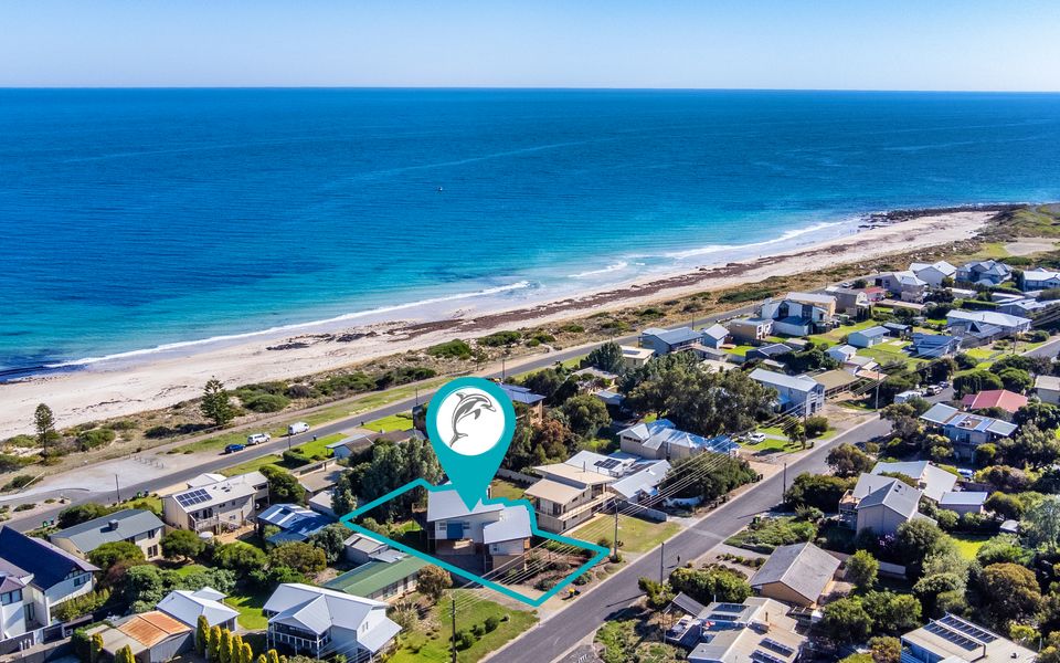 Lewis Retreat – 40 Lewis Road