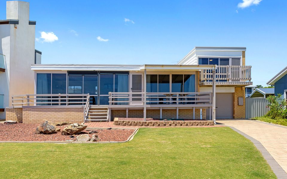 Sand Castles – 34 Gold Coast Drive