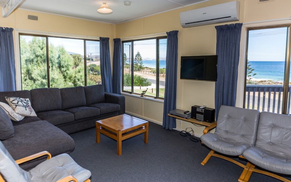 Sandy Feet – 31 Gold Coast Drive