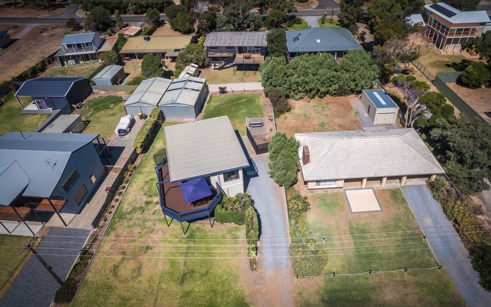 Sandy Feet – 31 Gold Coast Drive