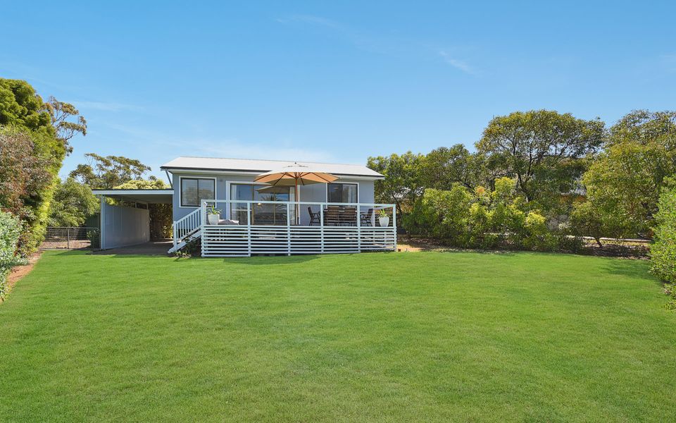 Scenic Shack – 4 Scenic Way