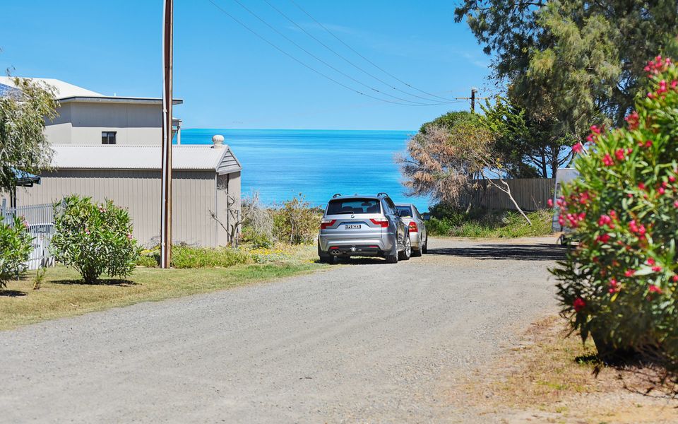 Scenic Shack – 4 Scenic Way