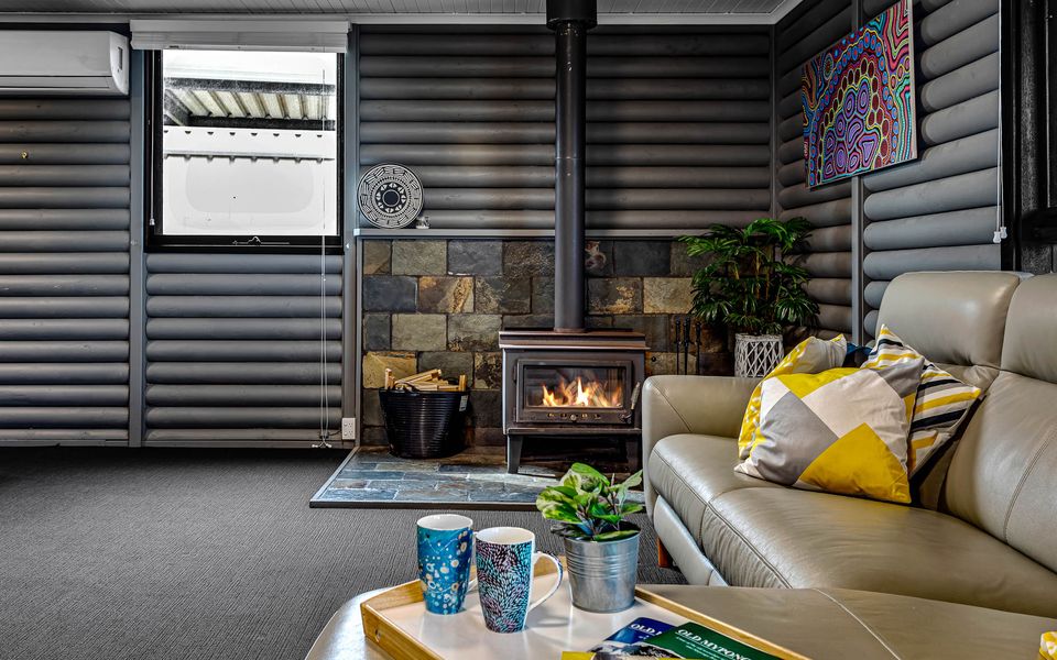 Silvers Anchor – 2 Bennett Street