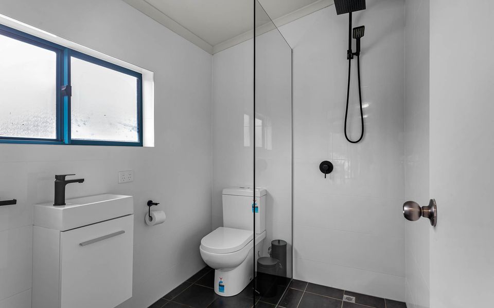 Silvers Anchor – 2 Bennett Street