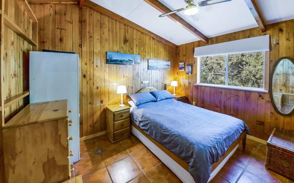 Socks ‘n’ Sandals – 34 Riverview Drive