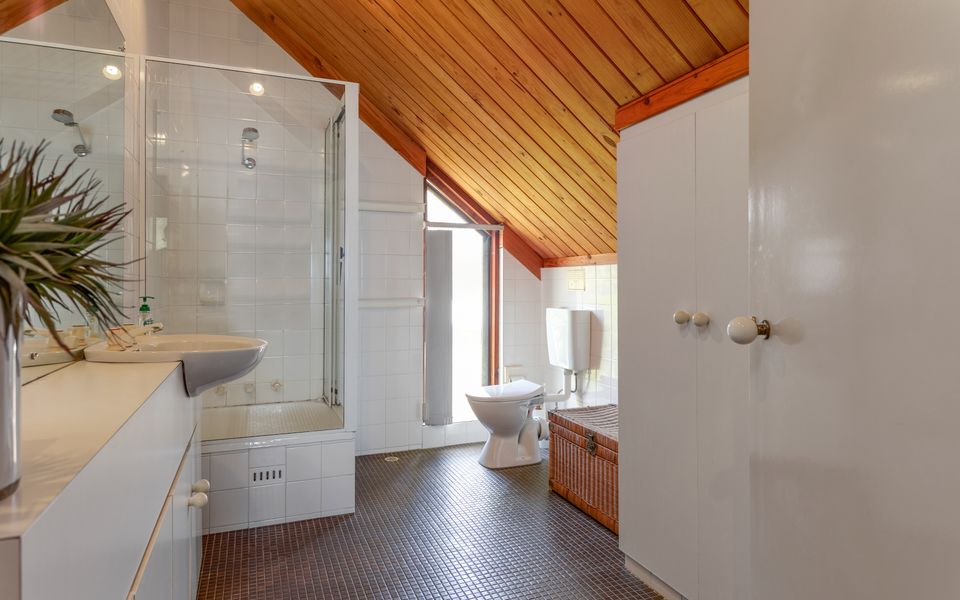 South Beach House – 11 Gold Coast Drive