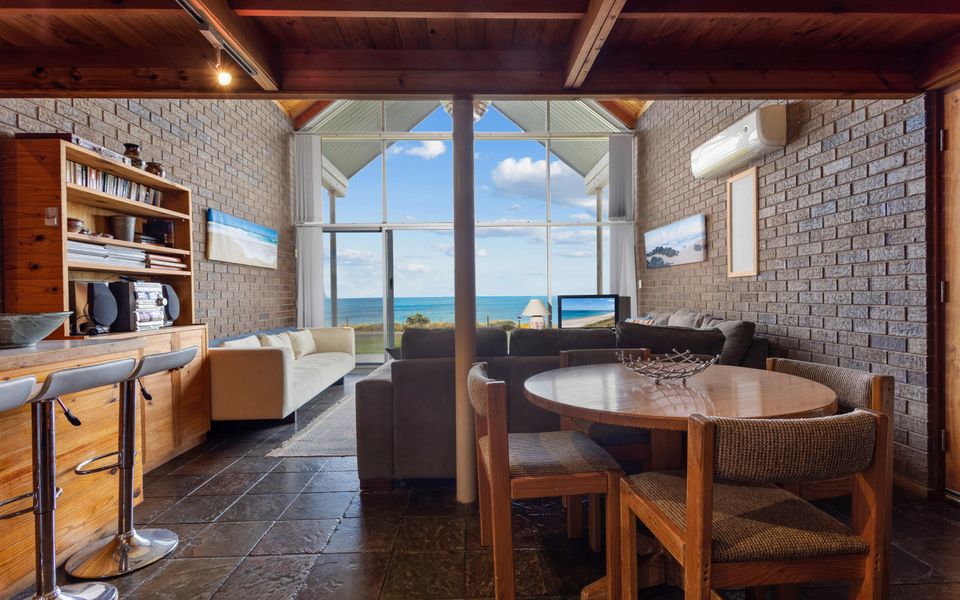 South Beach House – 11 Gold Coast Drive