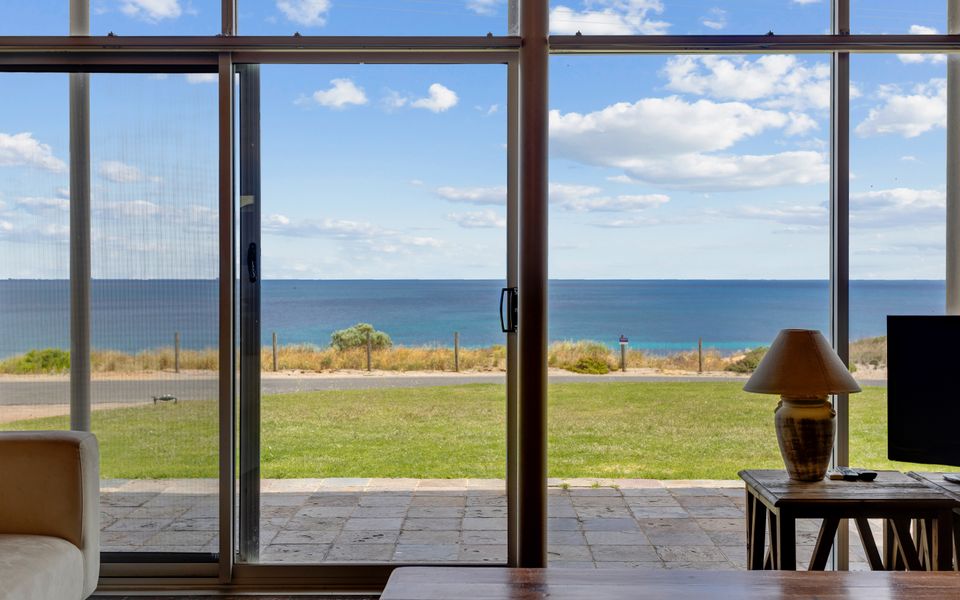 South Beach House – 11 Gold Coast Drive