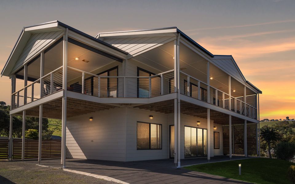 Stunning on Stacey – 42 Stacey Drive