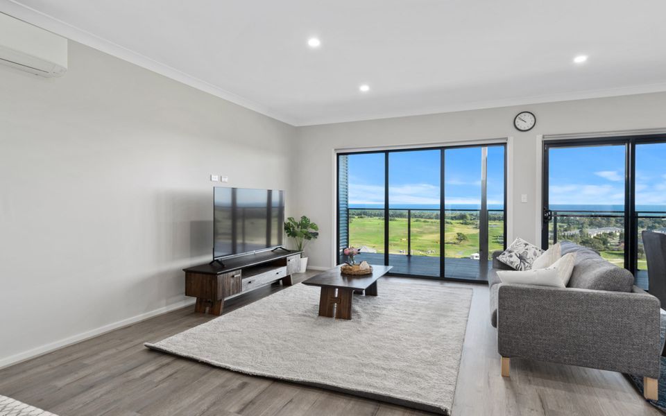 Sunset Horizon @ Lady Bay – 8 Huntingdale Drive