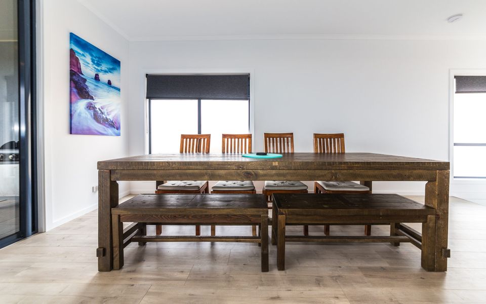 Tee Two on Troon – 21/30 Troon Drive