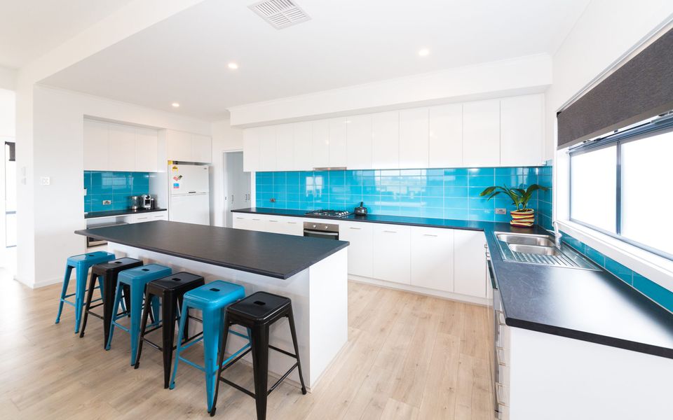 Tee Two on Troon – 21/30 Troon Drive