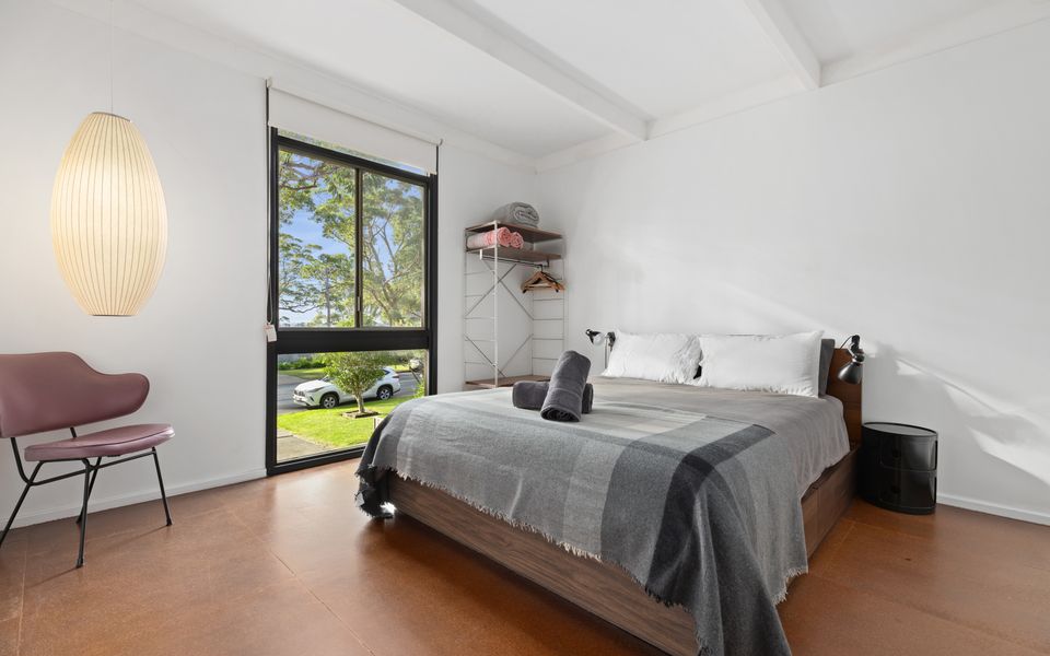 Sputnik Beach House