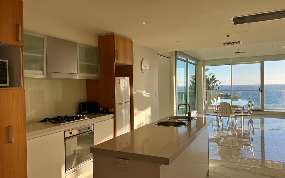 Glenelg Skyline Penthouse