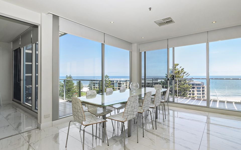 Glenelg Skyline Penthouse