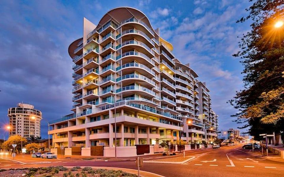 Glenelg Skyline Penthouse