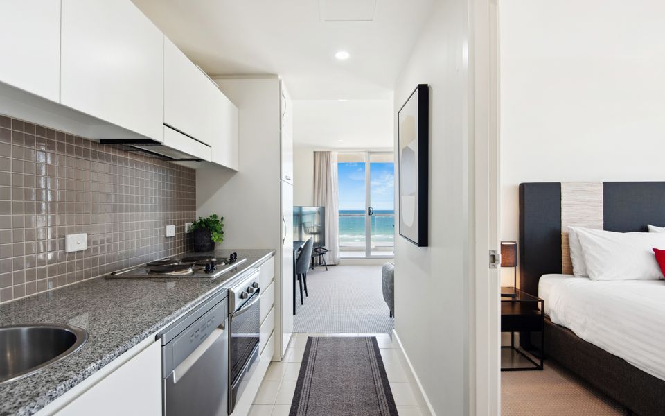 Beachfront Balcony Glenelg