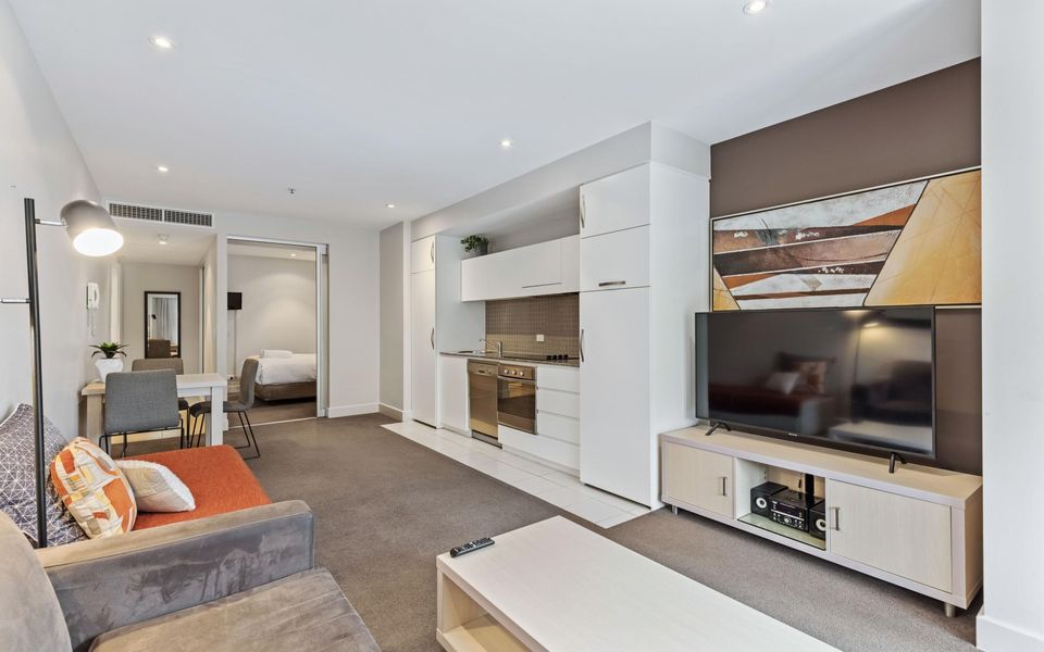 Glenelg Shores Family Stay