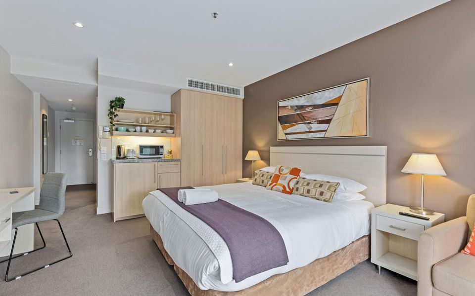 Glenelg Shores Family Stay