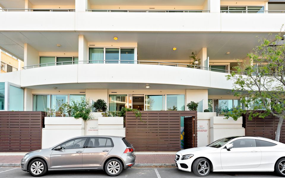 Beach Retreat Townhouse Glenelg