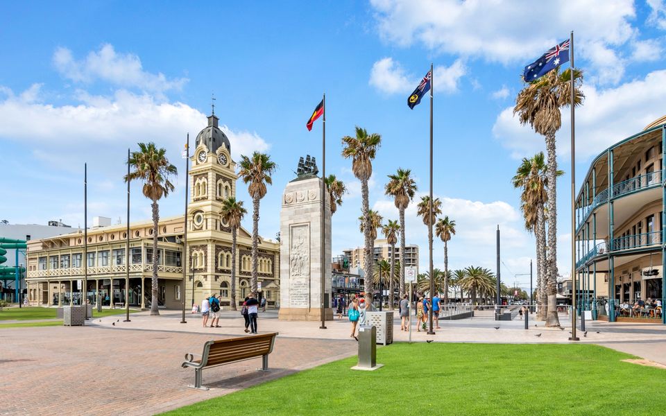 Beach Retreat Townhouse Glenelg