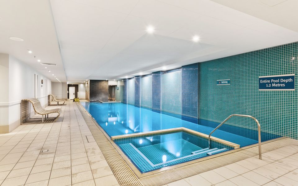 Beachside Apartment in Glenelg