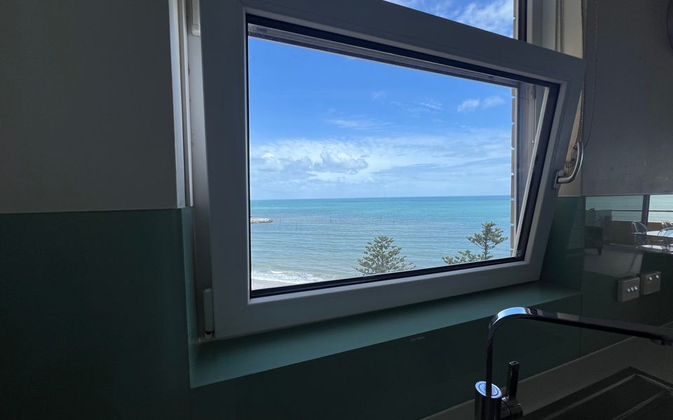 Best Views in Glenelg
