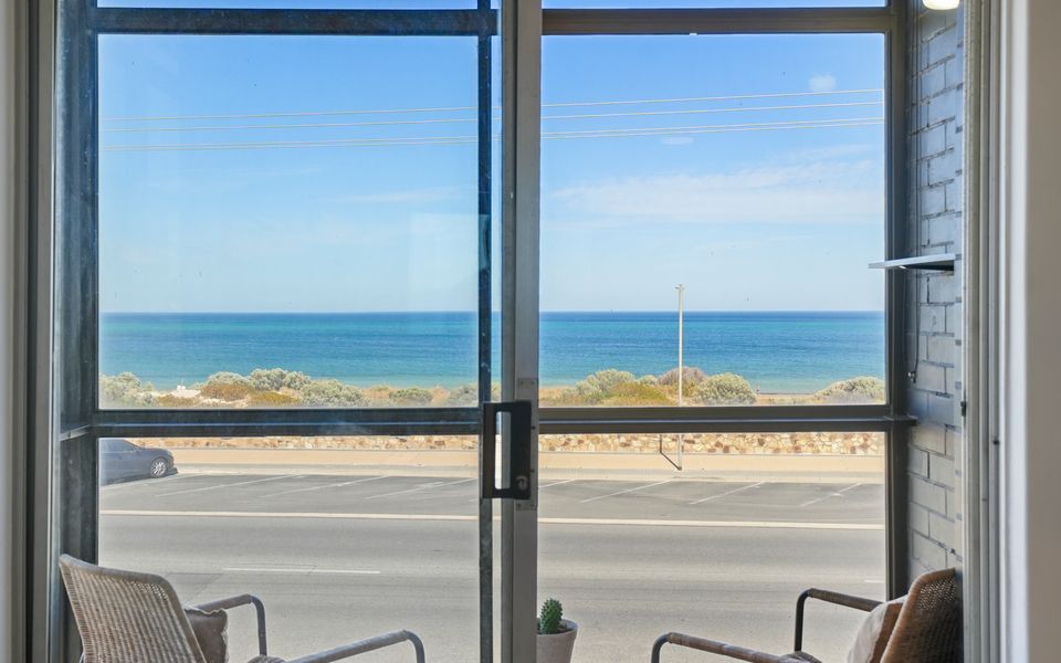 Tranquil Oceanview Escape – Relax & Reset
