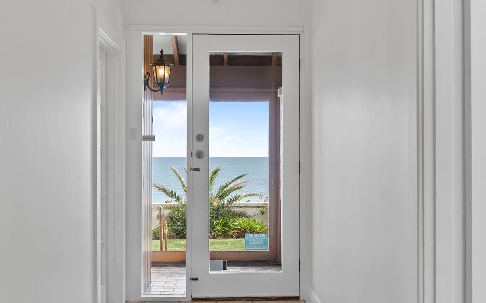 Ocean Breeze Family Villa