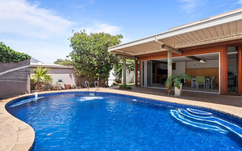 Ocean Breeze Family Villa