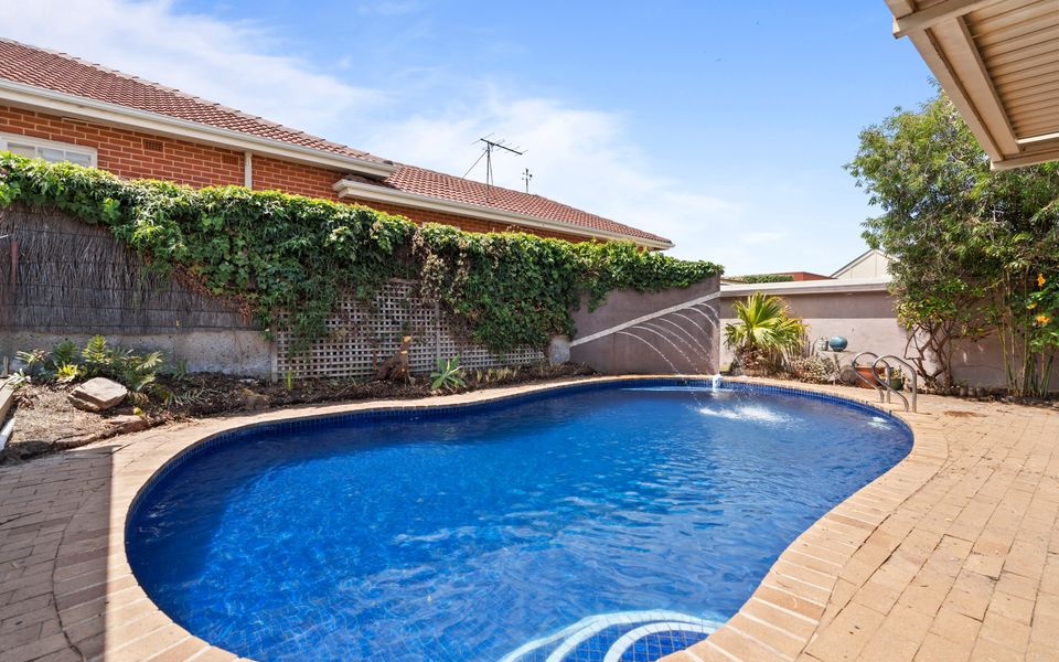 Ocean Breeze Family Villa