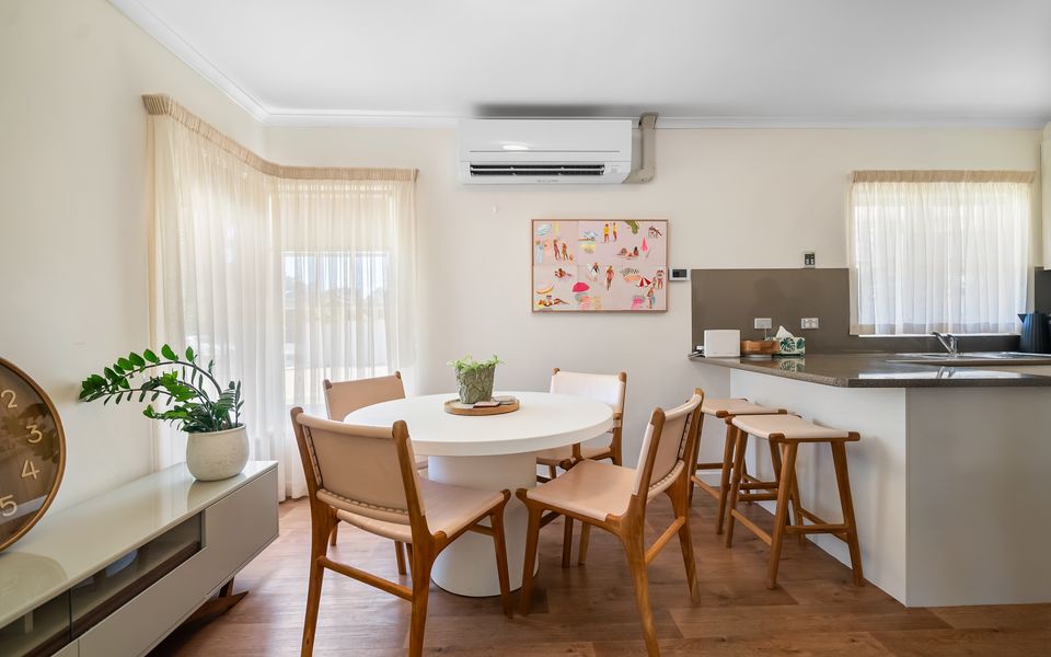 Glenelg Hideaway Bliss