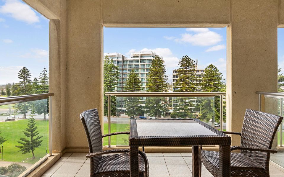 Glenelg Seaside Studio
