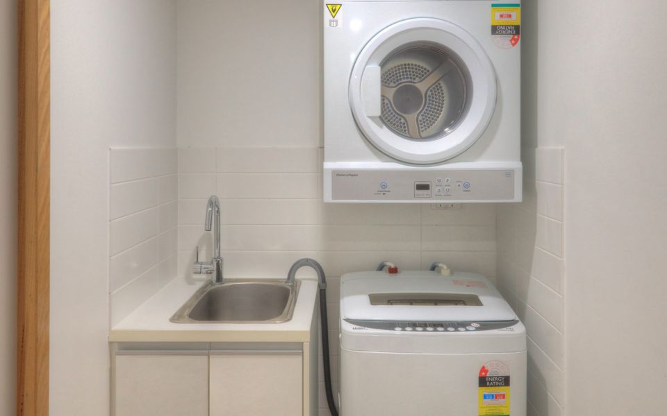 Maggies Beachfront Apt. 8