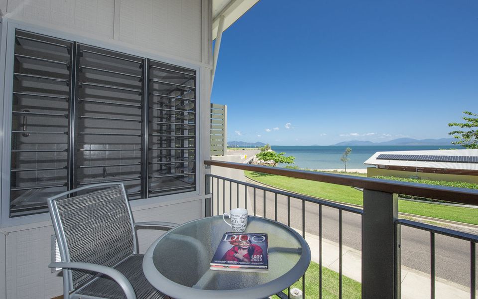 Magnetic Docks Townhouse 9