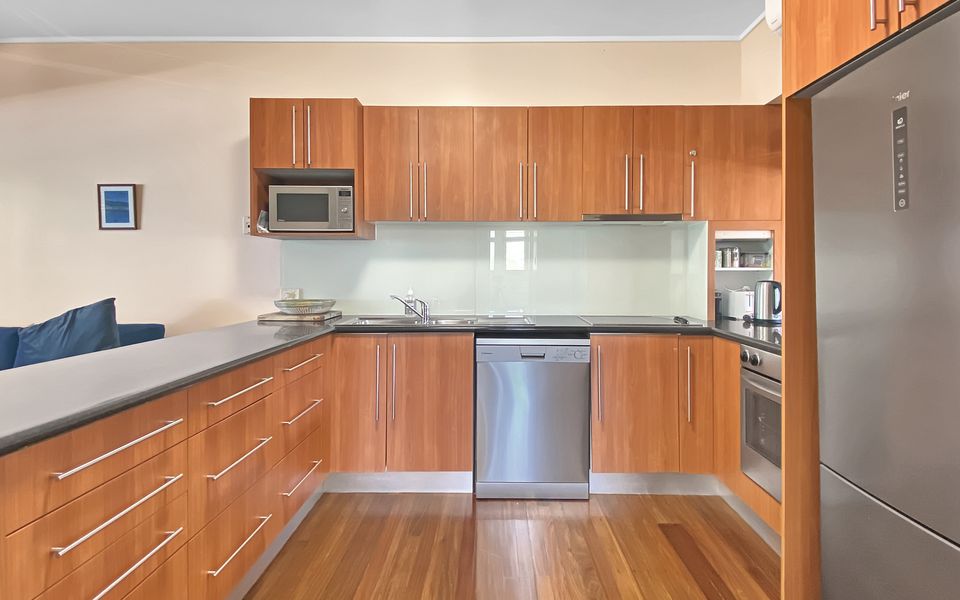 Picnic Bay Apartments Unit 4