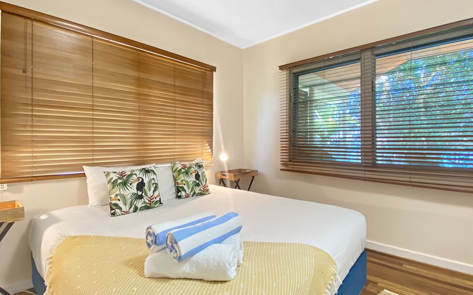 Picnic Bay Apartments Unit 4