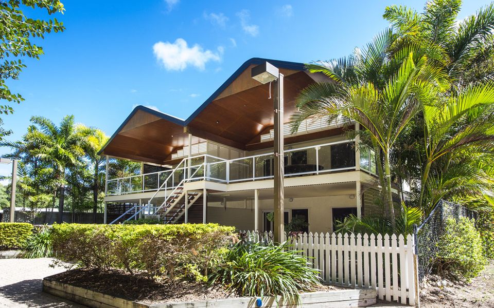 Picnic Bay Apartments Unit 4