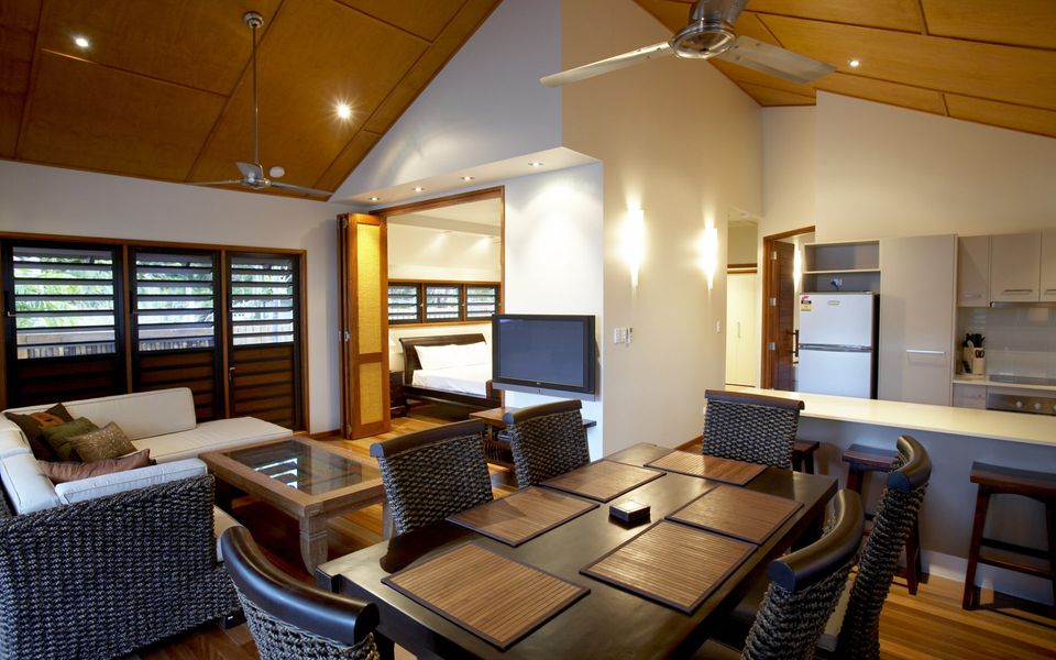 Pure Magnetic Villa 1