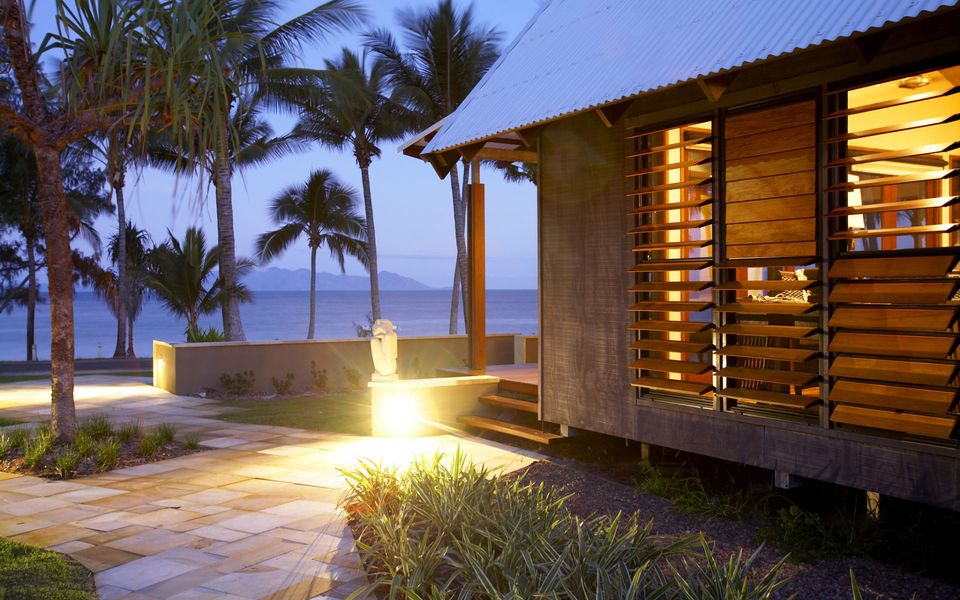 Pure Magnetic Villa 1