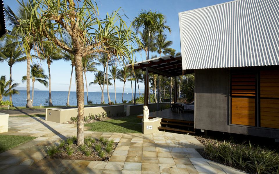 Pure Magnetic Villa 1